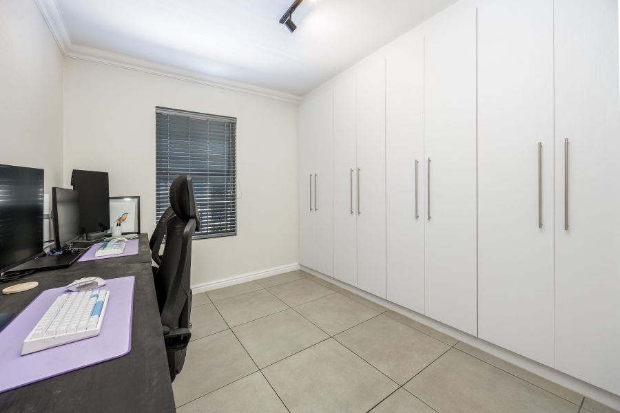 2 Bedroom Property for Sale in Langeberg Ridge Western Cape